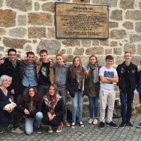 Les lycéens de Cluny au lieu de mémoire du Chambon-sur-Lignon Les lycéens de Cluny au lieu de mémoire du Chambon-sur-Lignon